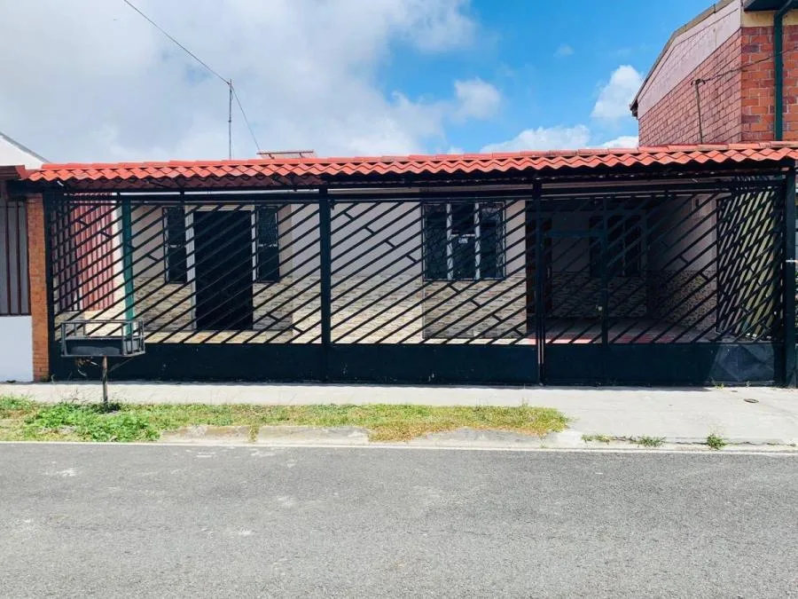 CASA EN VENTA EN LA FLORIDA, TIBÁS RAH 232041 - Venta en Tibás