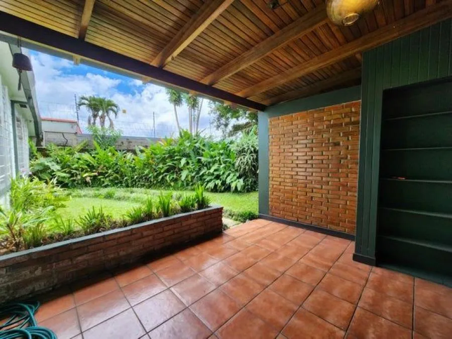 Venta de casa en San José catedral - Venta en San José