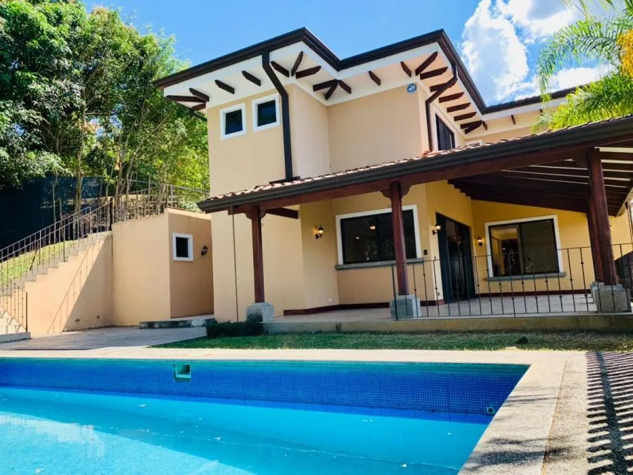 SANTA ANA PIEDADES VENDO CASA DE LUJO $849.000 - Venta en Santa Ana