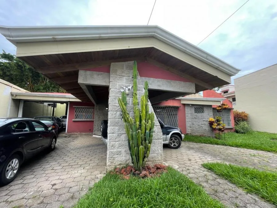 CASA EN VENTA, ESCAZÚ, Cod#25-466 - Venta en Escazú