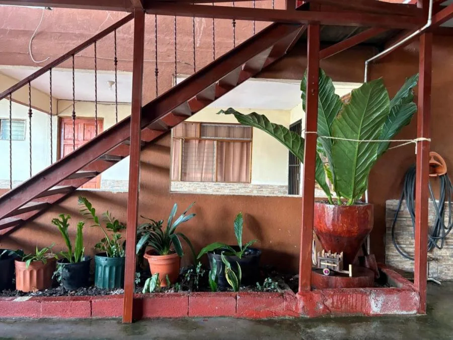 Venta de Excelente Casa en Goicoechea, San José / JB OFC Mls. 25-1142 - Venta en Goicoechea — photo 4