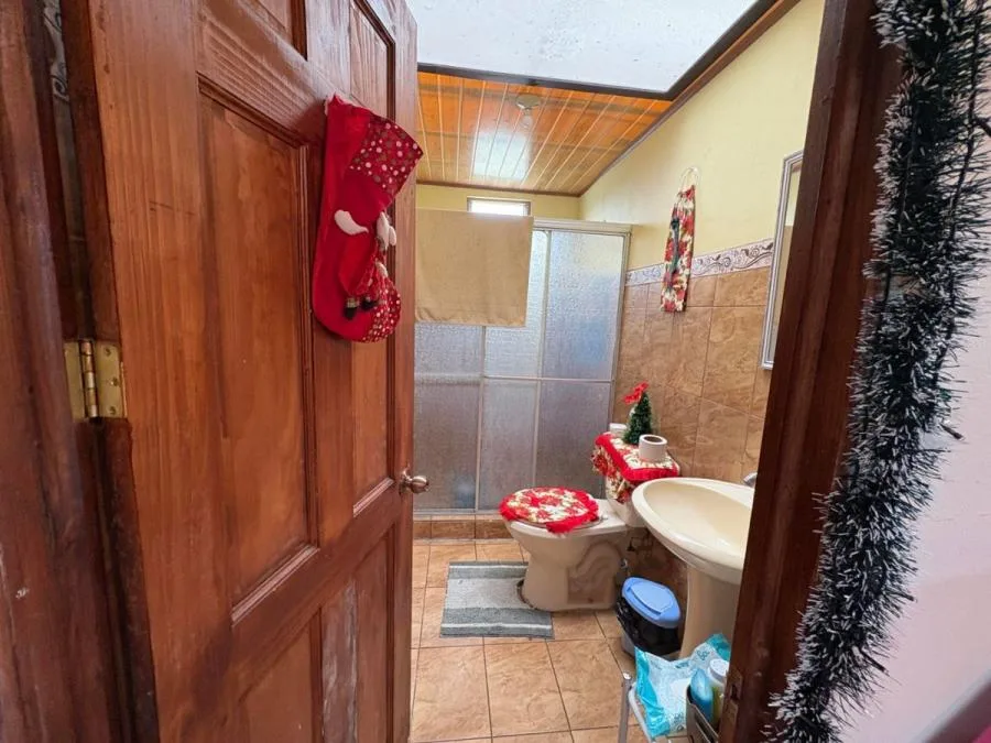 Venta de Excelente Casa en Goicoechea, San José / JB OFC Mls. 25-1142 - Venta en Goicoechea — photo 5