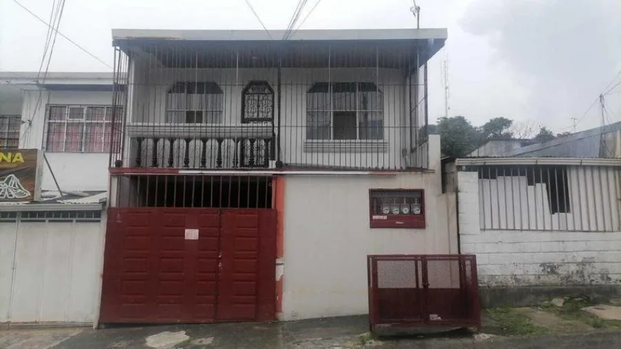VENTA DE LOCAL COMERCIAL EN SAN JOSE - Venta en San José