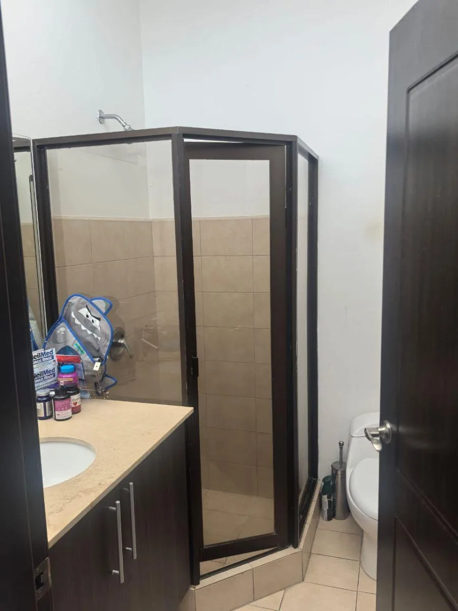 VENTA DE CASA, ESCAZÚ, SAN ANTONIO, CONDOMINIO SAN TELMO - 9737692 - Venta en San Antonio — photo 3