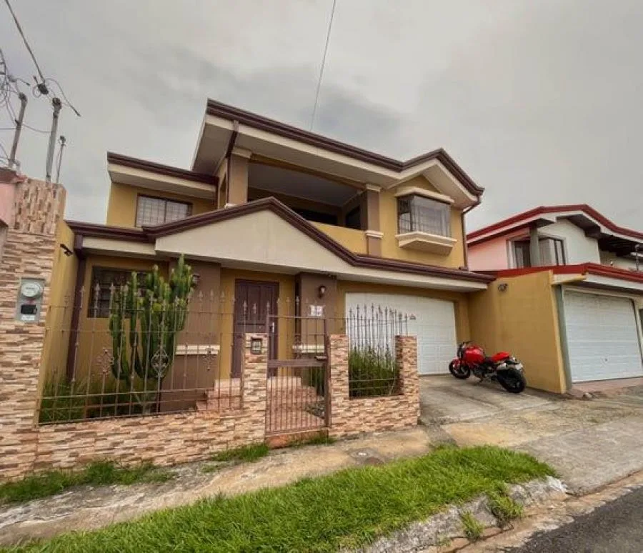Venta de Casa en San Rafael Heredia - Venta en San Rafael