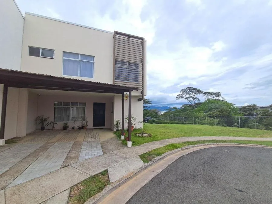 ALQUILER MODERNA CASA EN CONDOMINIO, SAN PABLO DE HEREDIA (NR) - Alquiler / Renta en San Pablo — photo 4