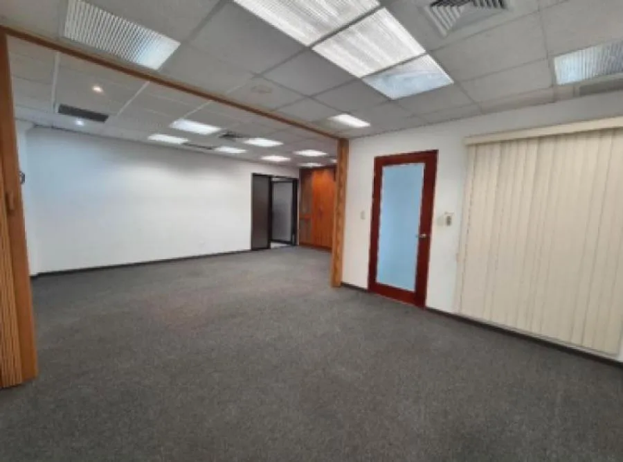 Oficina En Alquiler De 95 M² En Oficentro En Escazú; Idi: 135666 - Alquiler / Renta en San Rafael