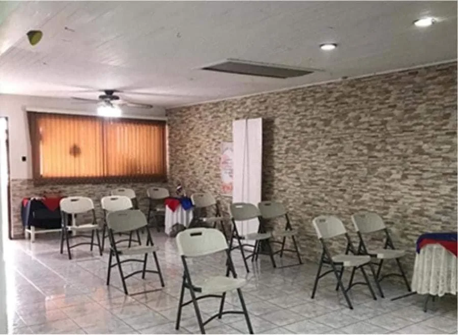 DE OPORTUNIDAD PRECIOSA CASA RESIDENCIAL O COMERCIAL EN TIBÁS, San José - Venta en Tibás — photo 2