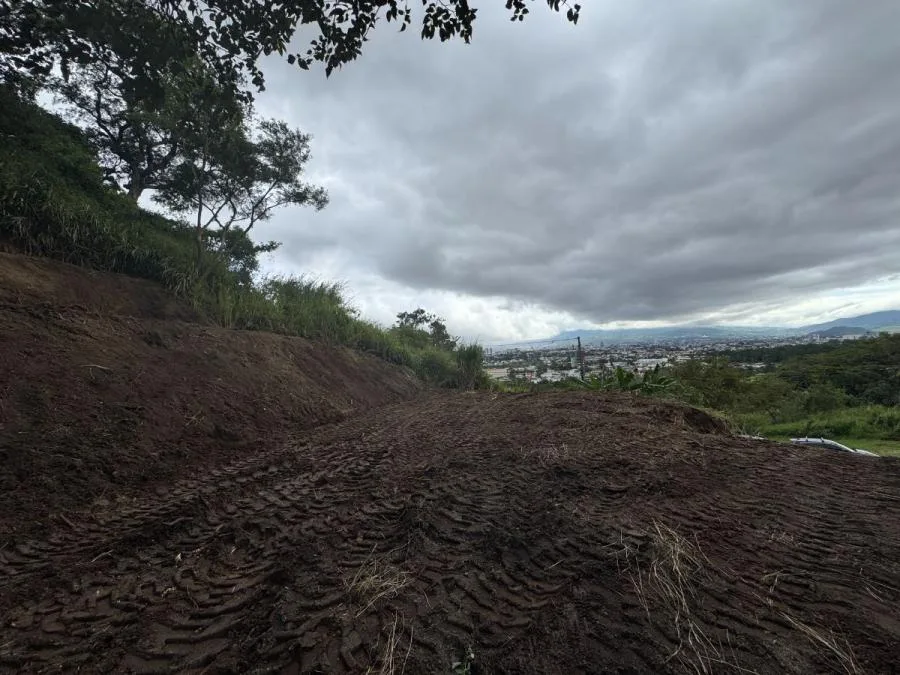 Venta de Lote en San Antonio de Escazú, San José.  - Venta en Escazú