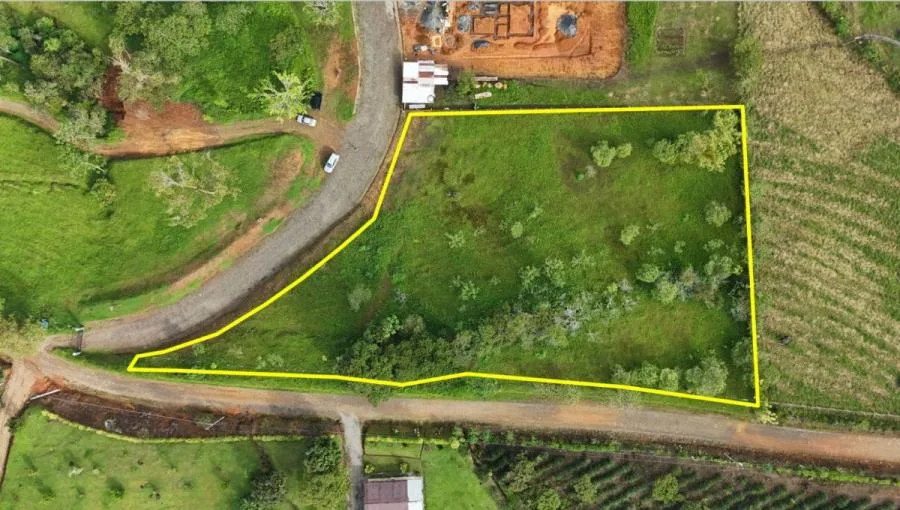 HERMOSO LOTE EN RISE SANTA ELENA, PÉREZ ZELEDÓN - Venta en Perez Zeledón