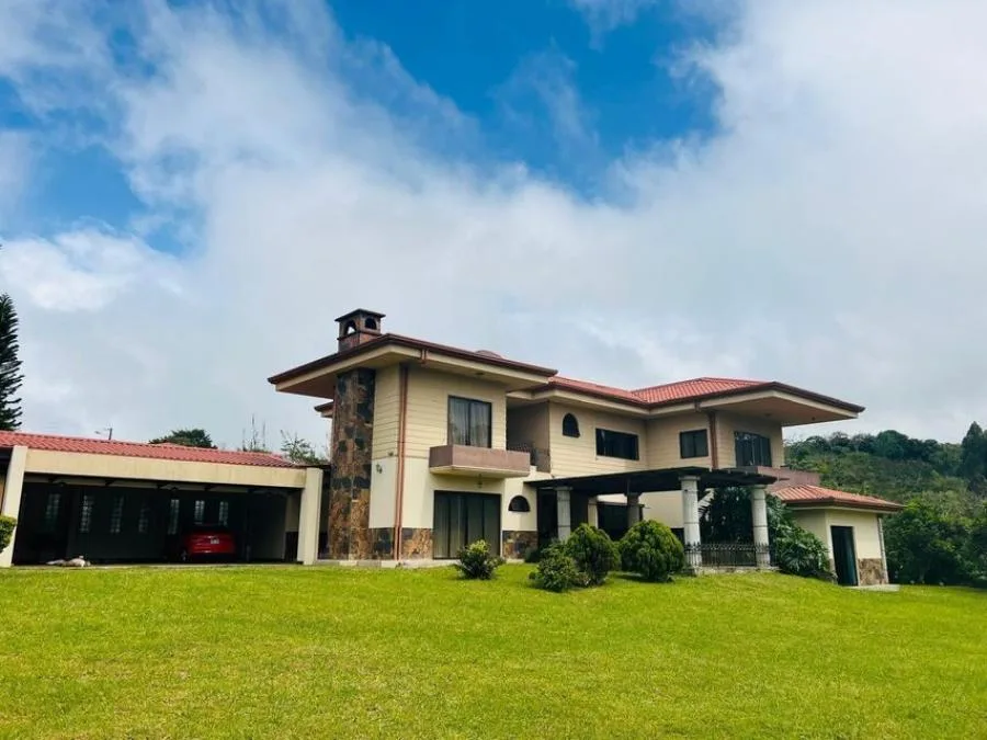 CASA EN VENTA EN VAQUEZ DE CORONADO, cod: CTL MLS #25-1283 - Venta en Vasquez de Coronado