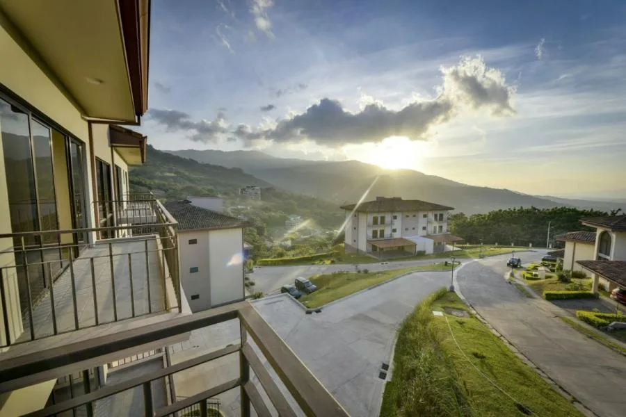 En venta apartamento en Santa Ana Alto Las Palomas SJ - Venta en Escazú