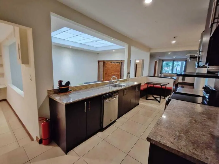 Venta de casa en Barrio Escalante, San José US$ 270,000 #2788 - Venta en San Pedro — photo 2