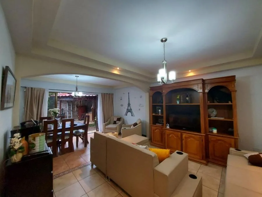Casa en Venta cerca de Universidades en Heredia, San Francisco - Venta en Heredia