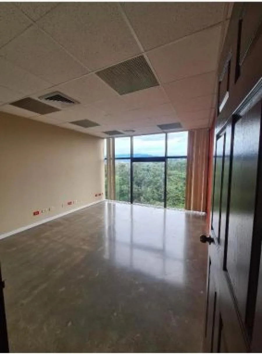Oficina En Alquiler De 147 M² En Oficentro En Escazú; Idi: 135717 - Alquiler / Renta en San Rafael
