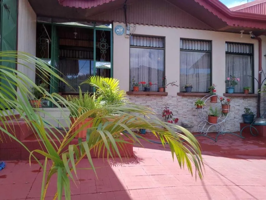 Venta de Casa en El Guarco, Cartago. RAH 25-1755 - Venta en El Guarco