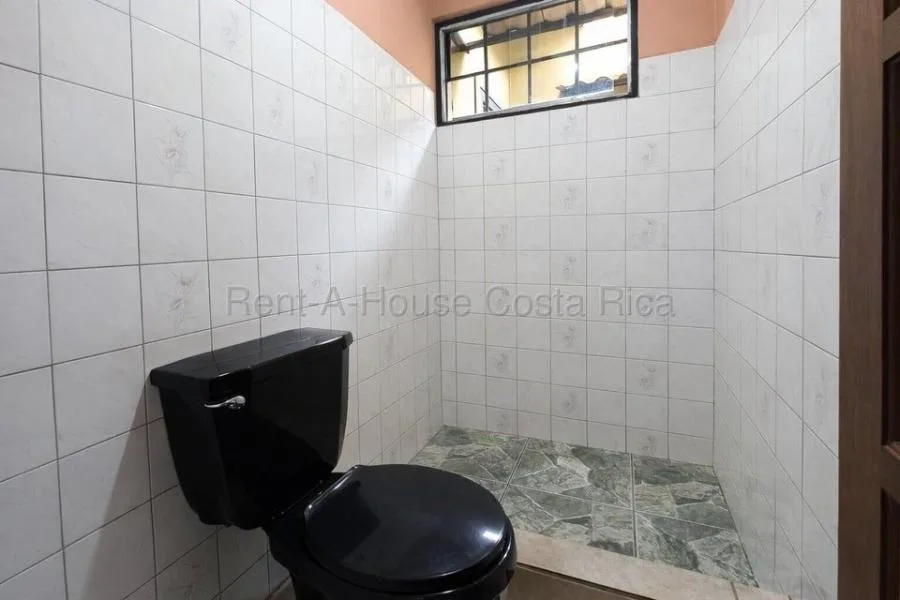 Venta de Casa en Ipís de Guadalupe. RAH 26-1515 - Venta en Goicoechea — photo 3
