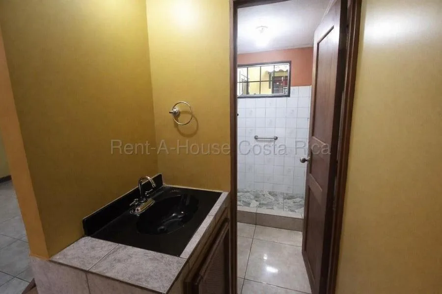 Venta de Casa en Ipís de Guadalupe. RAH 26-1515 - Venta en Goicoechea — photo 4