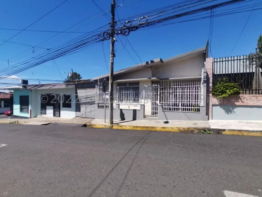 Venta apartamento con mejoras, balcón y parqueo techado #26-1816 GS - Venta en Alajuela