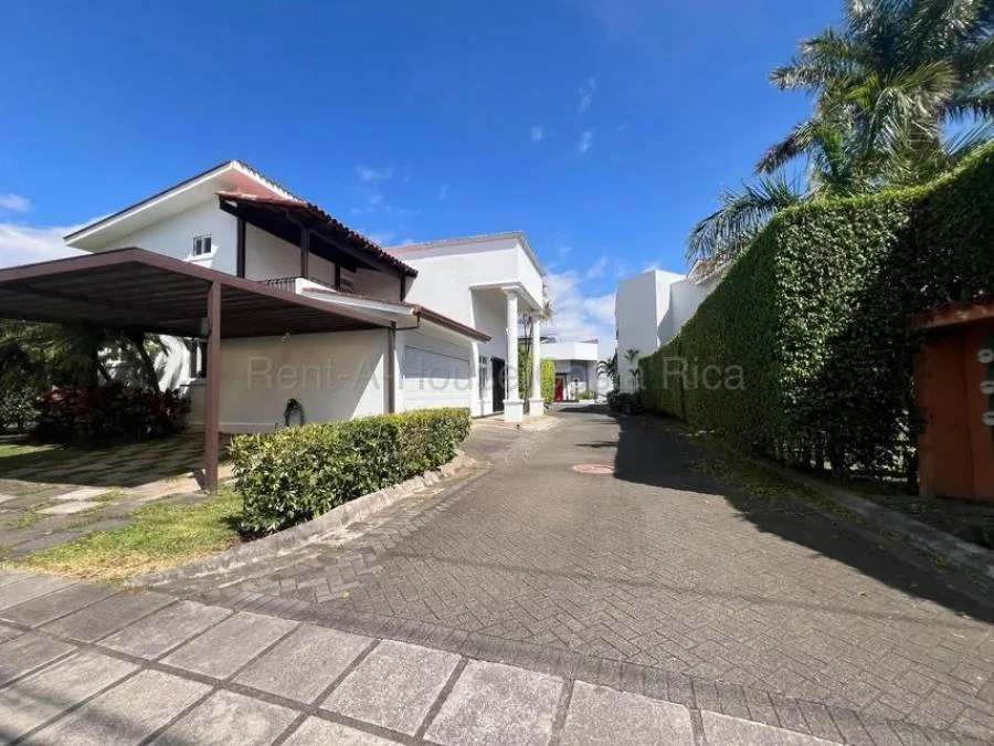 Venta de Casa en Pozos de Santa Ana. RAH 26-1558 - Venta en Santa Ana
