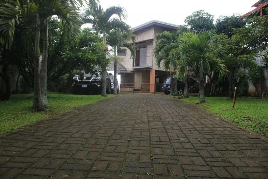 Venta de Casa en San Rafael de Heredia. RAH 26-1150 - Venta en San Rafael