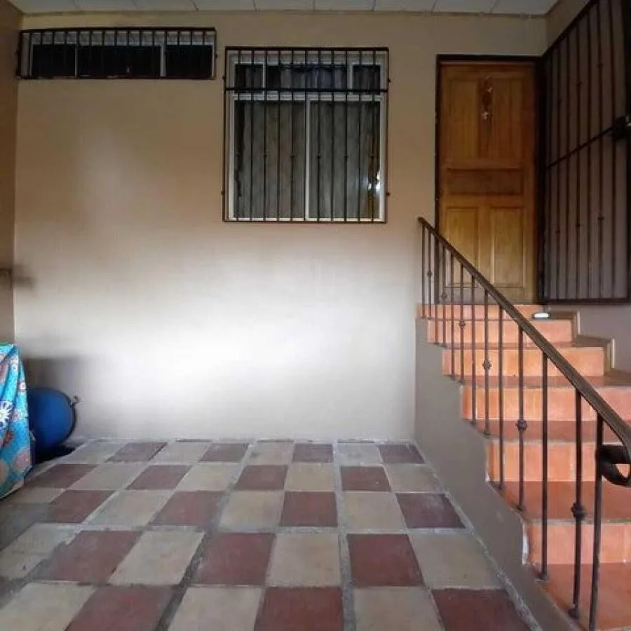 Venta de Casa en Goicoechea, San José. RAH 25-177 PRECIO REBAJADO - Venta en Goicoechea — photo 2