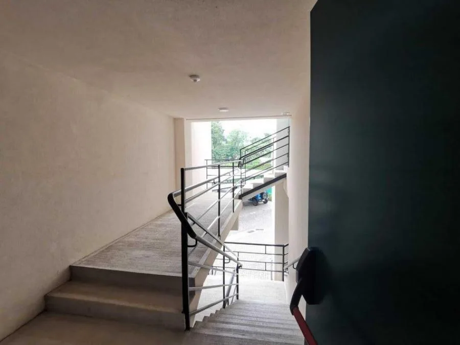 En venta bello apartamento de dos niveles totalmente amueblado RAH 24-38 - Venta en Montes de Oca — photo 3