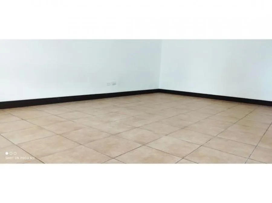 Casa en Venta en Guadalupe, Mata de Platano,Alquilado,5PJG 7098782 - Venta en Goicoechea — photo 2