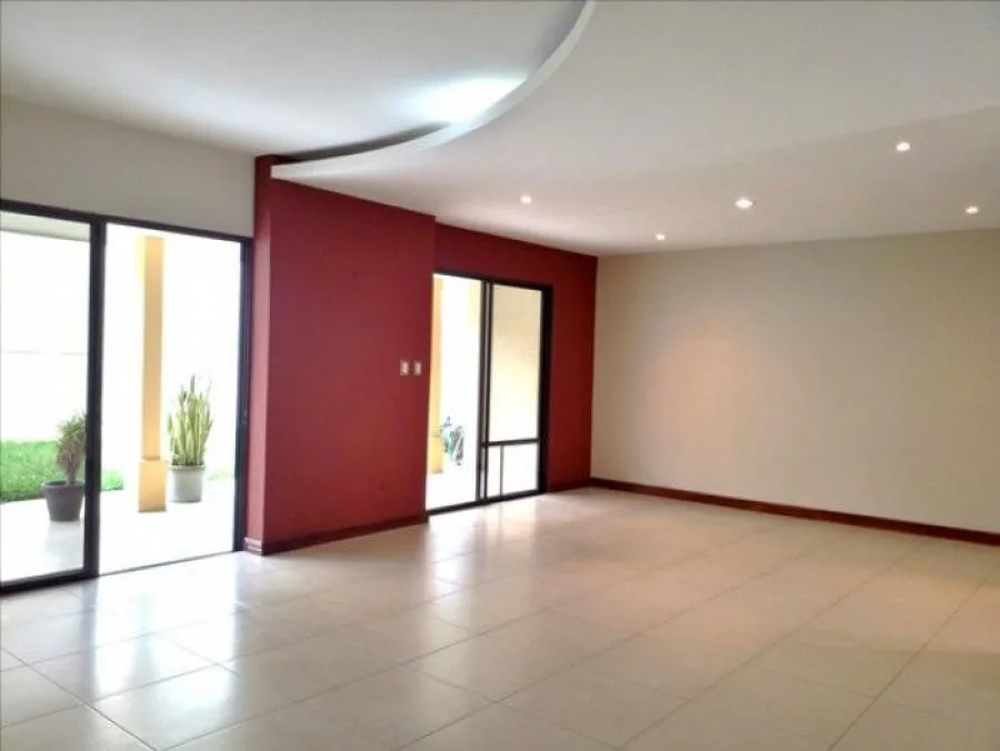 En Venta Hermosa Casa En La Ribera De Belén; Idi: 108096 - Venta en La Ribera