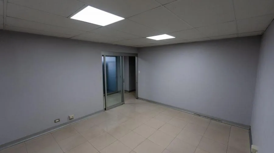 Edificio comercial en alquiler en la Uruca MGA - Alquiler / Renta en Uruca — photo 3
