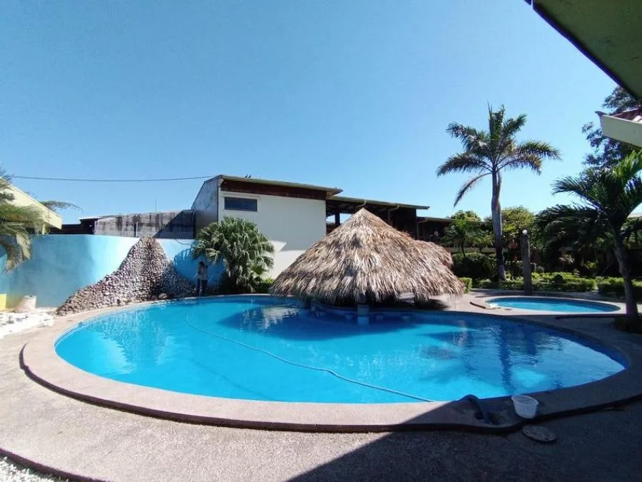 GRAN OPORTUNIDAD DE INVERSION EN GUANACASTE  VENTA DE HOTEL  PBR - Venta en Santa Cruz