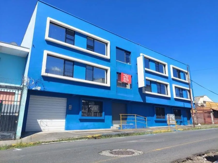 Venta de Edificio Comercial en San José. - Venta en San José