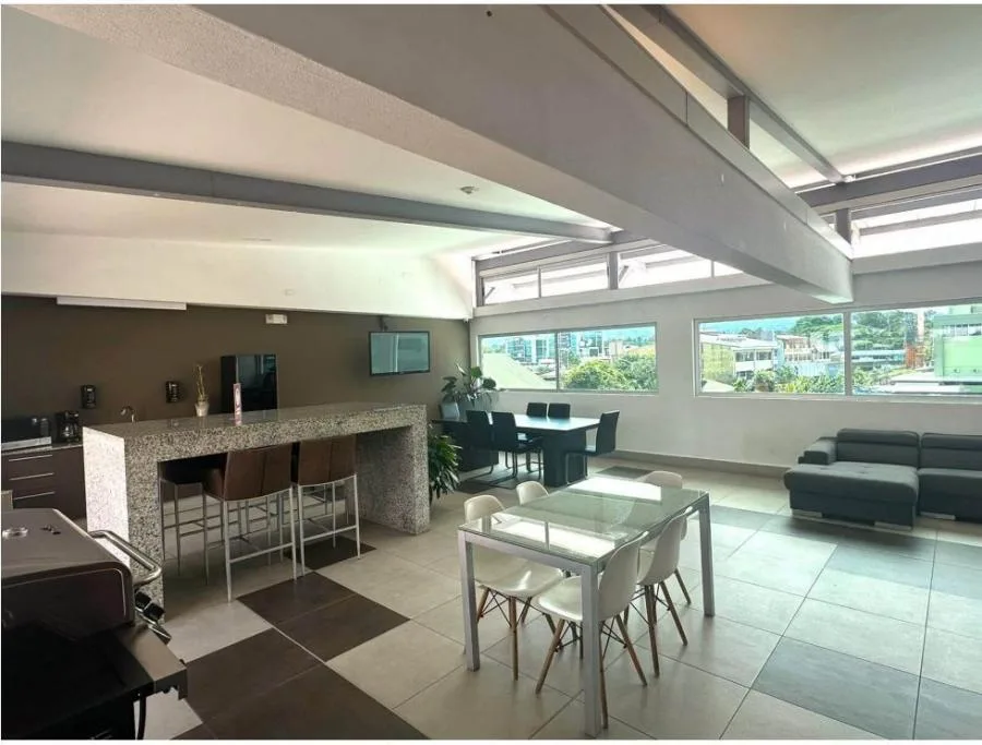 Venta de oficina en condominio en Barrio Dent, San José US$205,000 #ER006 - Venta en San José — photo 2