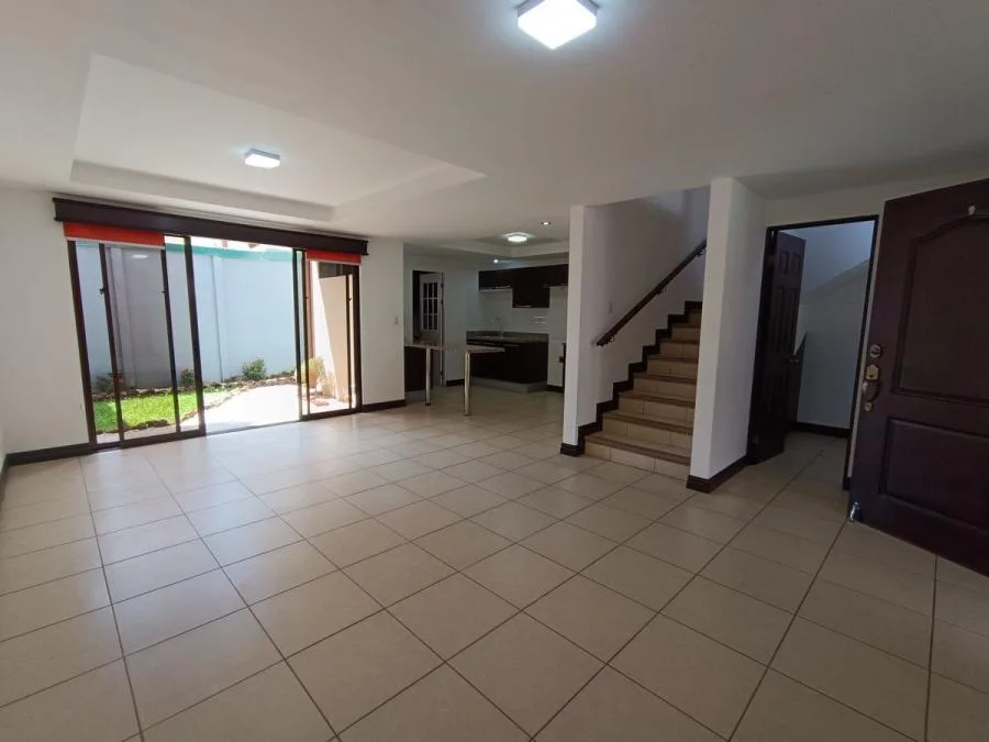 Venta de casa en condominio en San Pablo de Heredia US$ 185,000 #4474 - Venta en San Pablo — photo 3