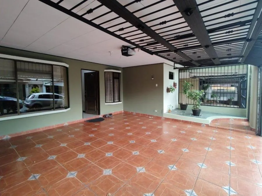 MLS-24-603 LS VENTA CASA MORAVIA SAN JOSE  - Venta en MORAVIA SAN JOSE