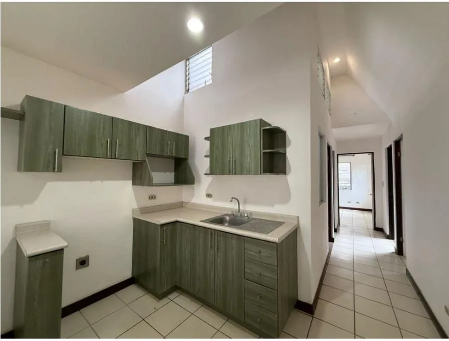 Venta de casa en Residencial Rincón Verde II, San Pablo de Heredia #JM52 - Venta en San Pablo — photo 4
