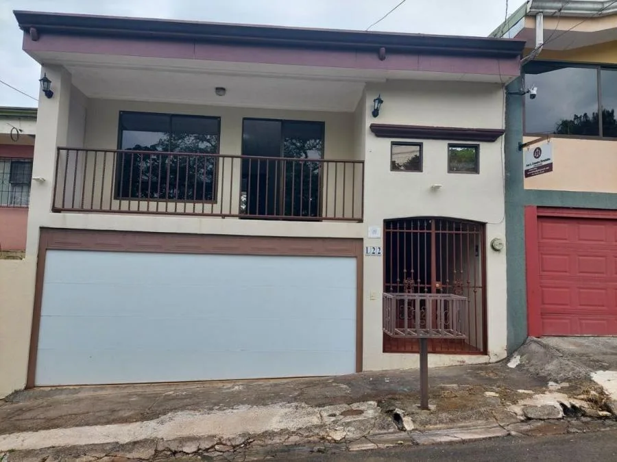 Alquiler de Casa en Santa Bárbara, Heredia. RAH 26-525 - Alquiler / Renta en Santa Bárbara