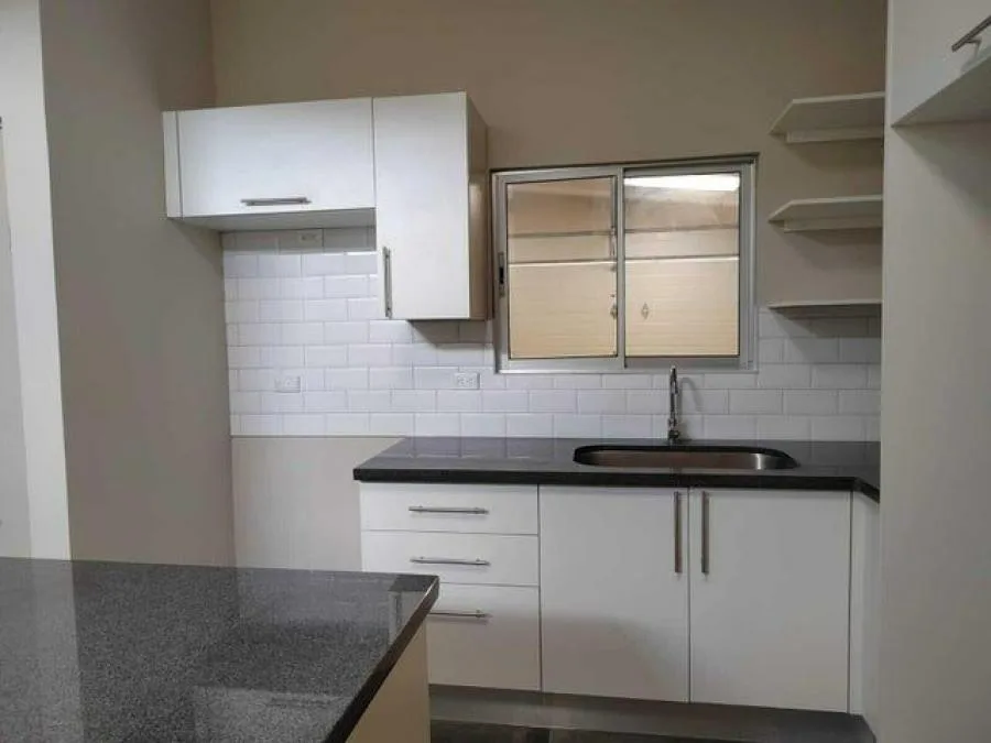 Casa a estrenar con muchos espacios en San Francisco de Coronado RAH 231590 - Venta en Vasquez de Coronado — photo 2