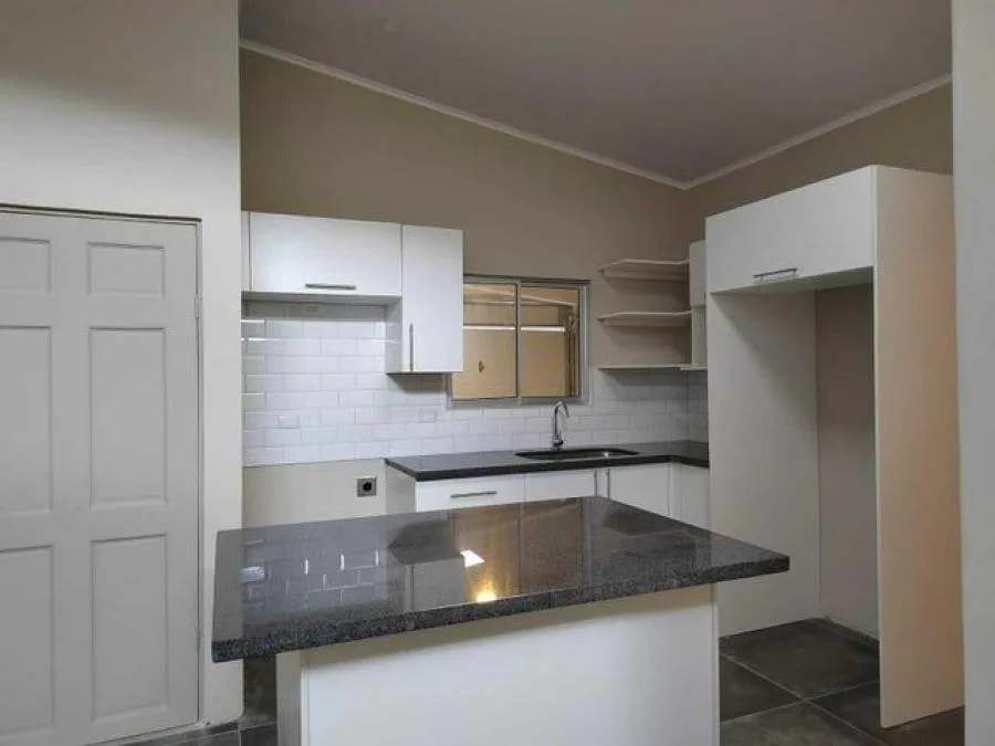 Casa a estrenar con muchos espacios en San Francisco de Coronado RAH 231590 - Venta en Vasquez de Coronado — photo 5