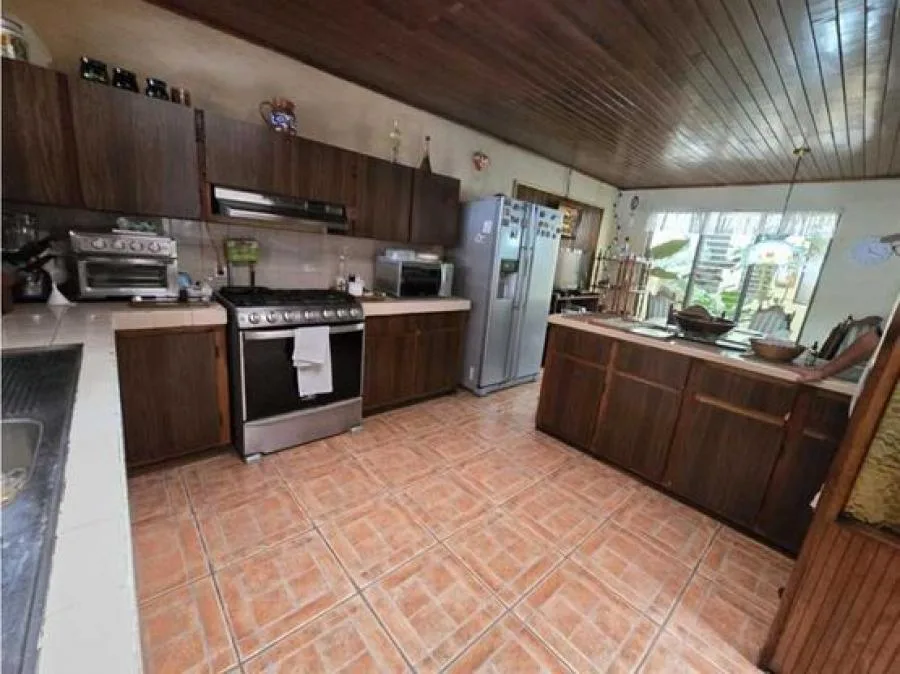 Casa en venta en Moravia, una planta casa independiente, 5PDC9294182 - Venta en Moravia