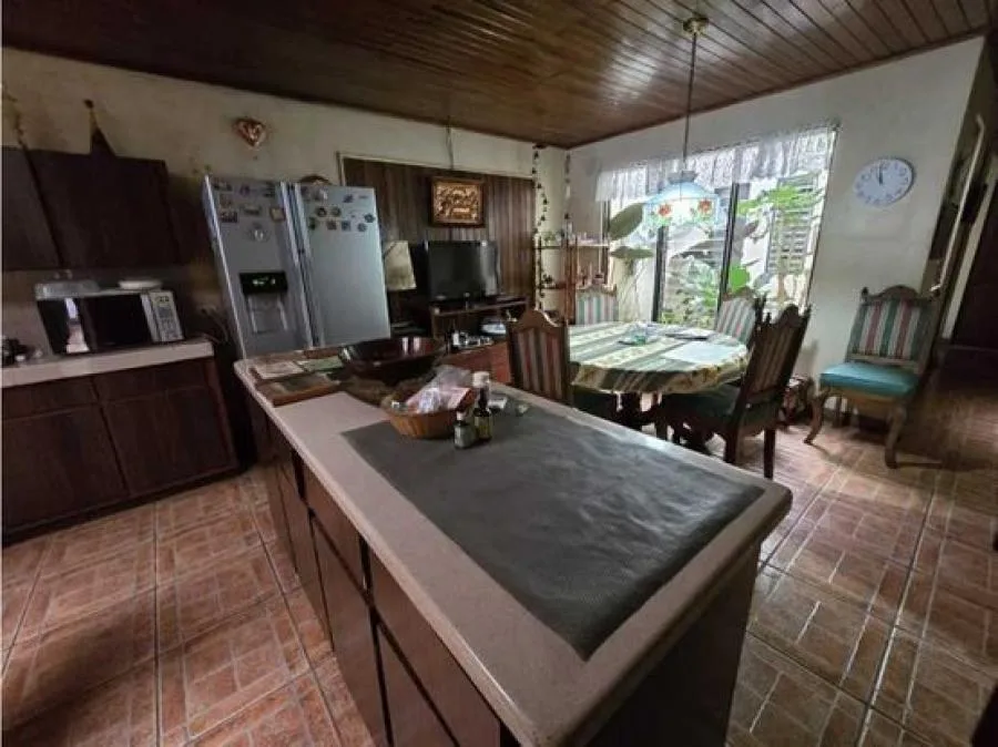 Casa en venta en Moravia, una planta casa independiente, 5PDC9294182 - Venta en Moravia — photo 4