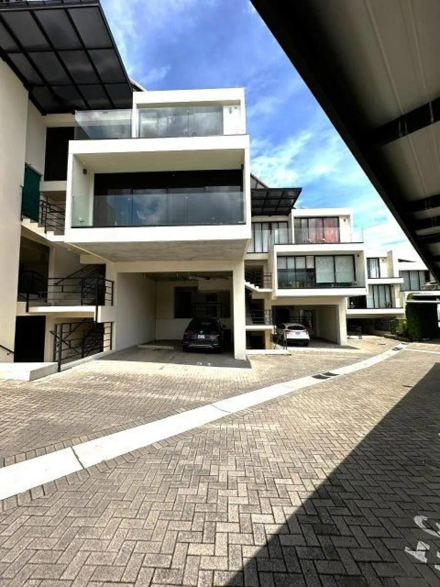 MLS-25-284 LS  ALQUILER APARTAMENTO MONTES DE OCA SAN JOSE  - Alquiler / Renta en MONTES DE OCA SAN JOSE