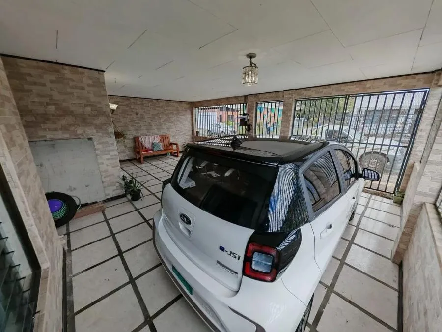 Venta de casa en Urb San Marino, Sabanilla, Montes de Oca #5734 - Venta en Montes de Oca — photo 4