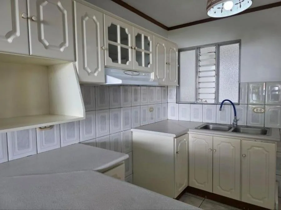 Venta de Apartamento en Goicoechea-Guadalupe. RAH 26-1288 - Venta en Goicoechea — photo 4