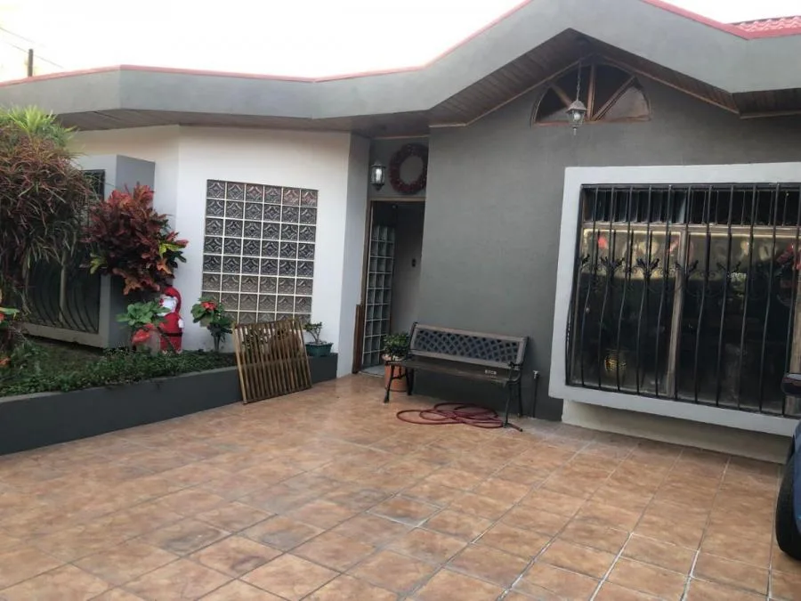 Casa en Venta en Pozos, Santa Ana RAH #23311 - Venta en Pozos