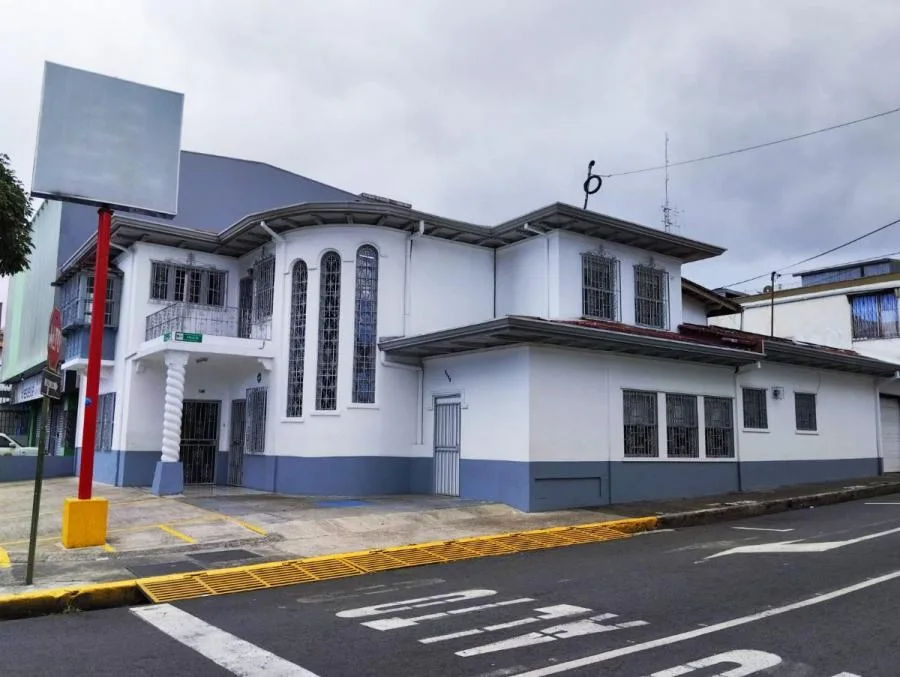VENTA O ALQUILER DE CASA, USO COMERCIAL, SAN JOSE, PASEO COLON - Venta en Colón