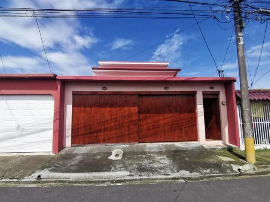 Venta de Casa en Vázquez de Coronado, San José. - Venta en Vasquez de Coronado