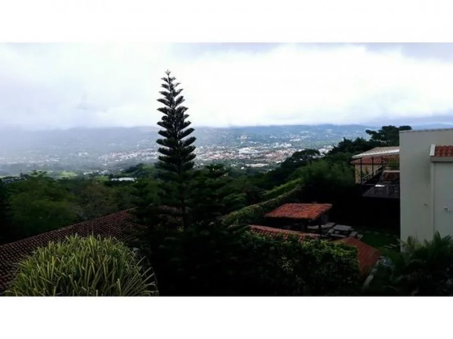 Casa en venta en Escazú, Guachipelín, preciosas vistas 2.5PCU9307434  - Venta en Escazú