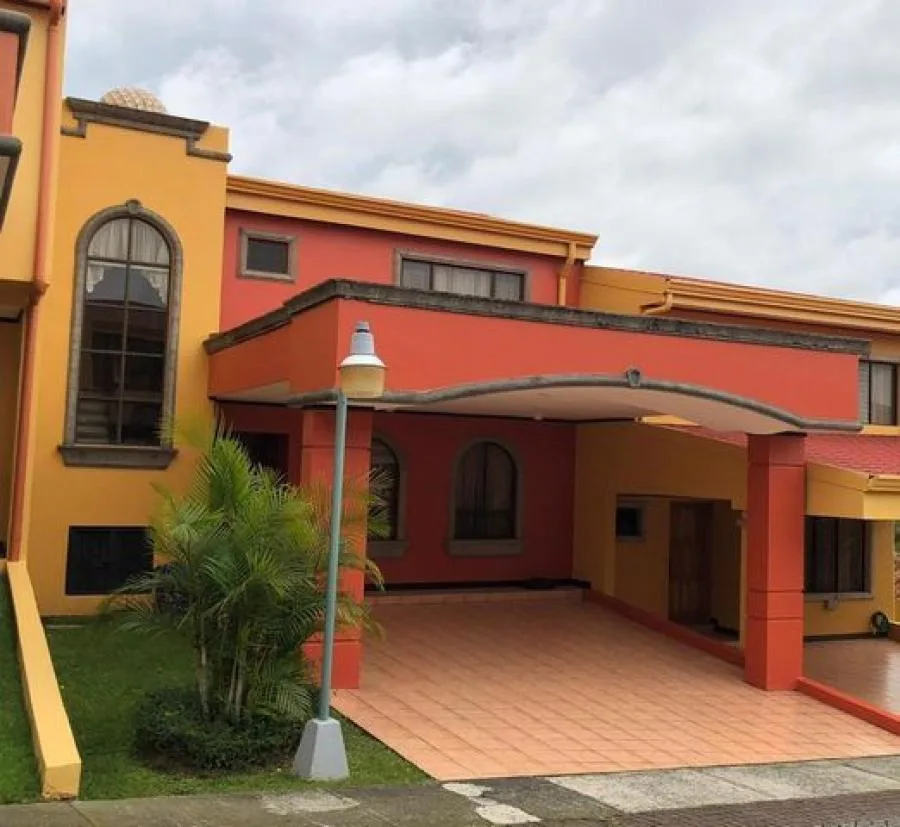 Venta de Casa en Sabanilla, Montes de Oca. - Venta en Montes de Oca