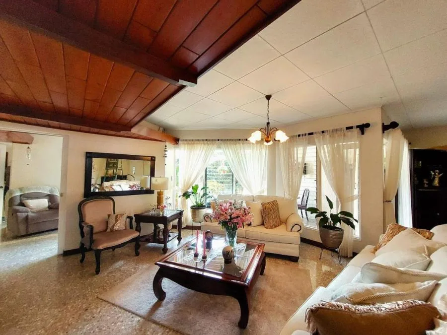 Venta de  Casa en Rohrmoser MGA - Venta en Pavas